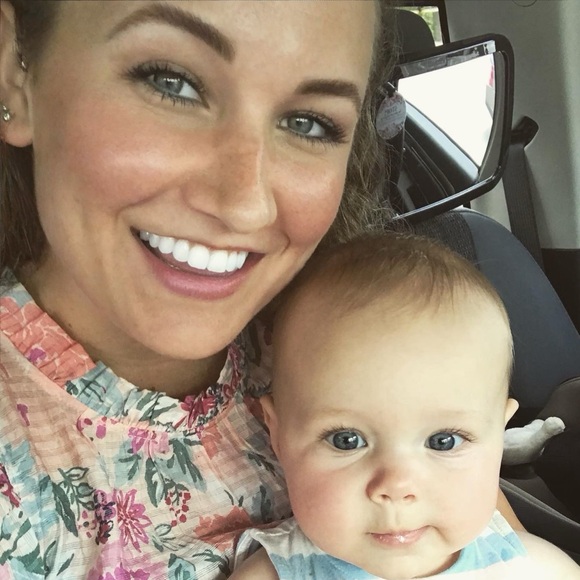 Meet your Posher, Chelsea - Picture 2 of 2